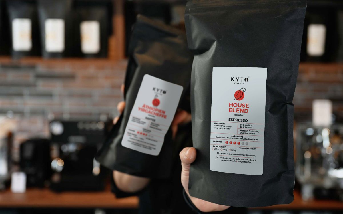 Kyto Coffee Etiketten. Younique Branding, Portfolio